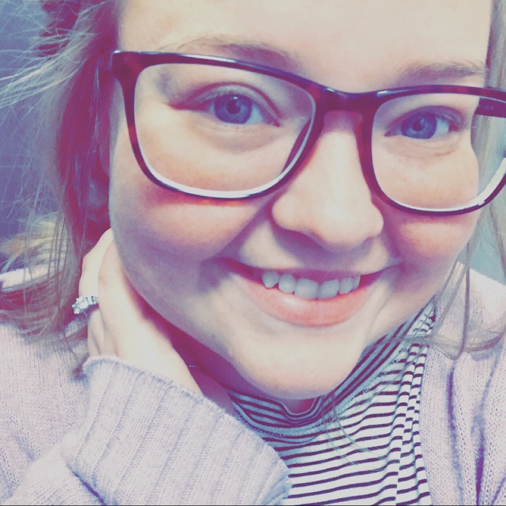 Meet your Posher, Courtney